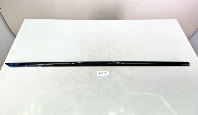 ✅ 13-22 OEM Range Rover L405 Front Right Passenger Door Window Belt Molding