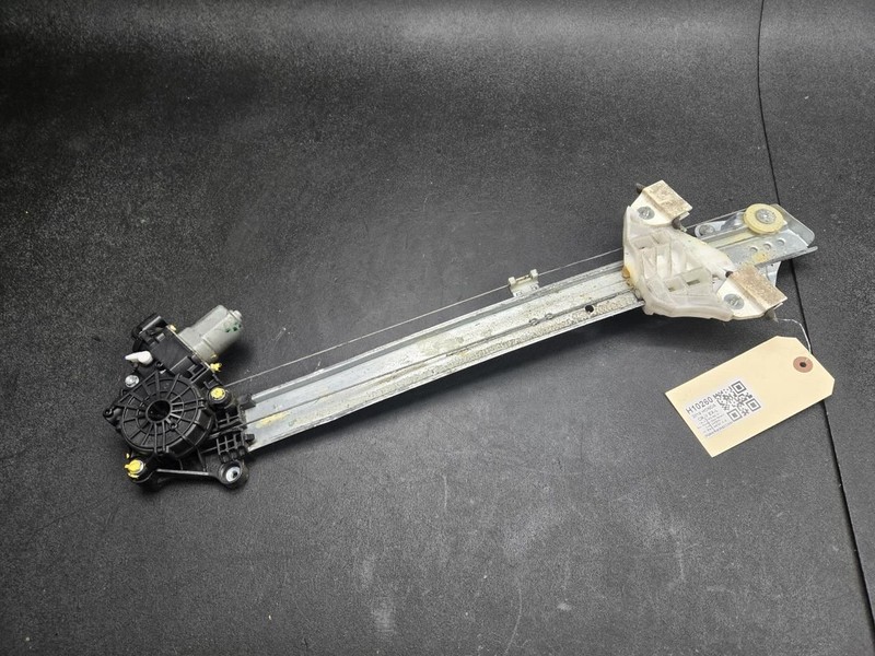 Front Left Door Window Regulator w/ Motor 2019 Honda CR-V 72250-TLA-A01 17 - 22