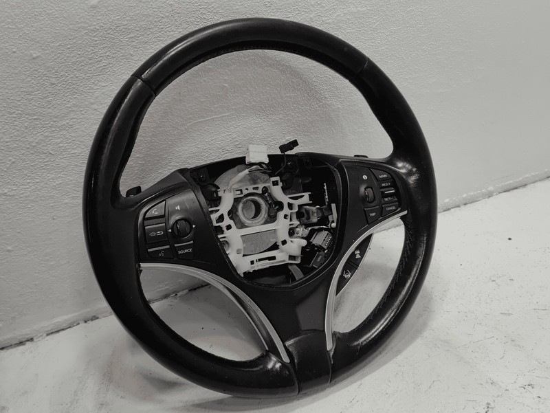 ACURA MDX 2014-2018 STEERING WHEEL LEATHER & SWITCH BUTTON W/OUT HEATED OEM