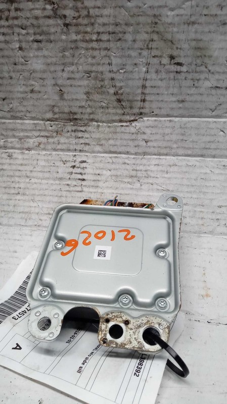 Used Air Bag Module fits: 2016 Nissan Versa Air Bag under console Htbk Note w/o