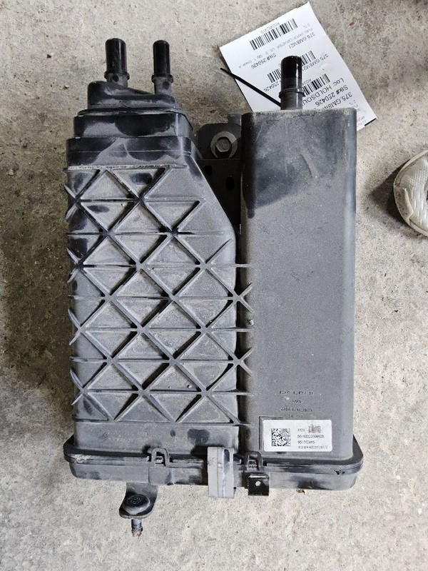 2019-2023 Chevrolet Silverado 1500 2.7L fuel vapor evap canister OEM 85107748