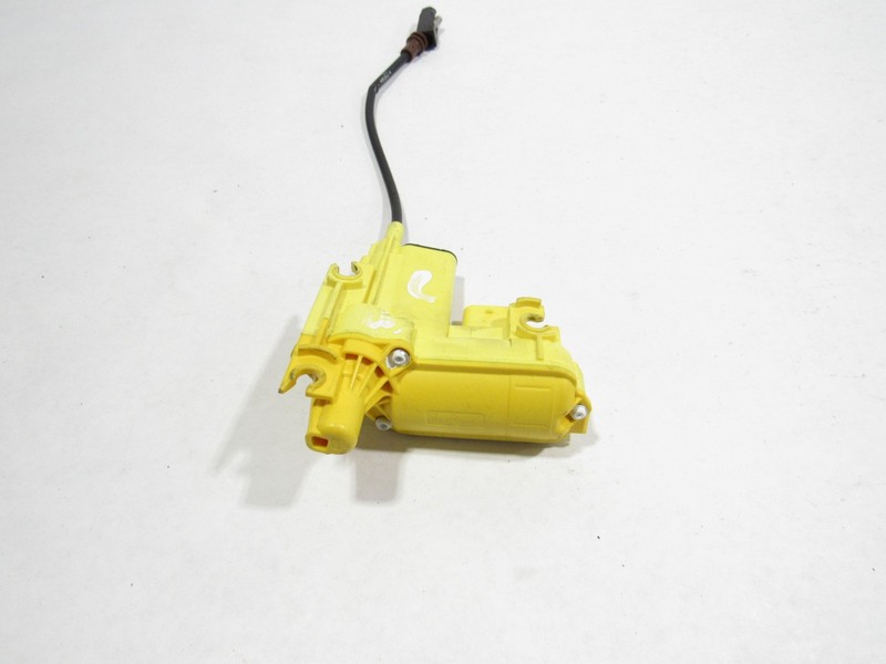 Mercedes E63 S W213 2018 Rear Left Door Actuator Soft Close Closing Aid 18-20;:O