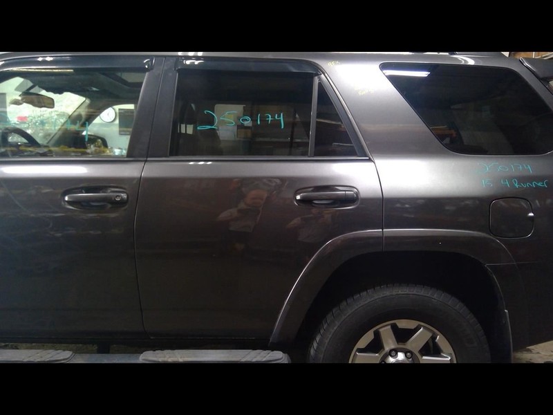 Driver Rear Side Door Electric Windows Fits 10-23 4 RUNNER 1593605