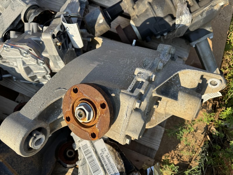 2010-2013 RANGE ROVER SPORT L320 5.0L REAR CARRIER DIFFERENTIAL ASSEMBLY