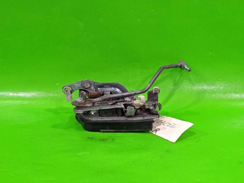 83-88 TERCEL WAGON PASSENGER RIGHT REAR DOOR LOCK LATCH OEM 3972-11
