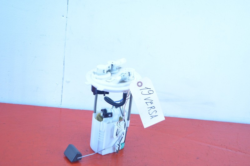 14-19 NISSAN VERSA NOTE 1.6L FUEL PUMP ASSEMBLY OEM