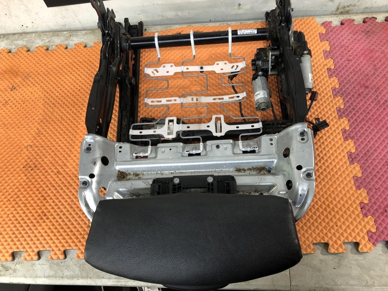 12-19 BMW 320I 328I F30 Front Electric Driver Left Seat Track Oem Tested
