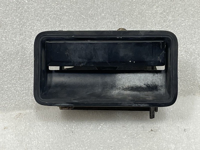 1992-2000 CHEVROLET 3500 2500 PICKUP TAILGATE HANDLE BLACK