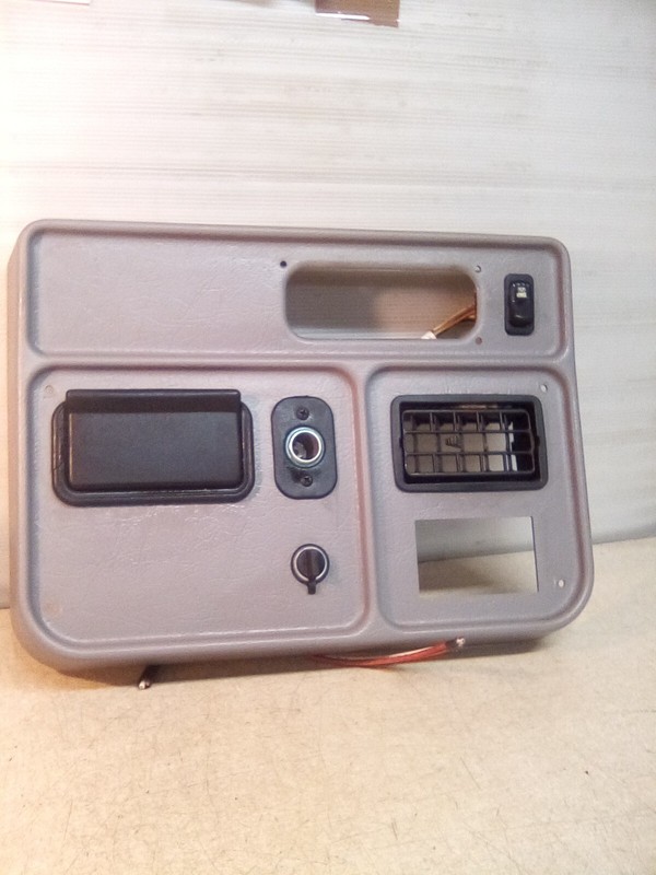 2011 Peterbilt 386 Sleeper Control Panel 29-04418-1110010251