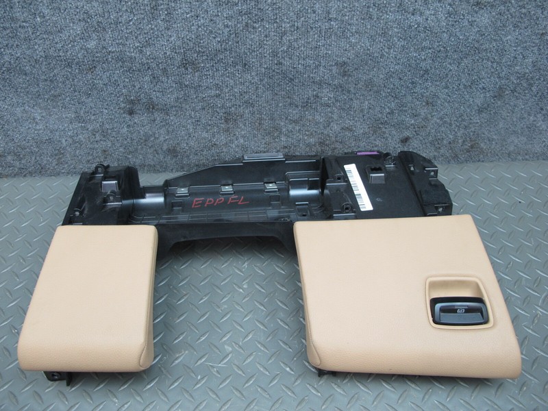 2010-2016 PORSCHE PANAMERA 970 DASH FRONT LEFT KNEE TRIM COVER PANEL