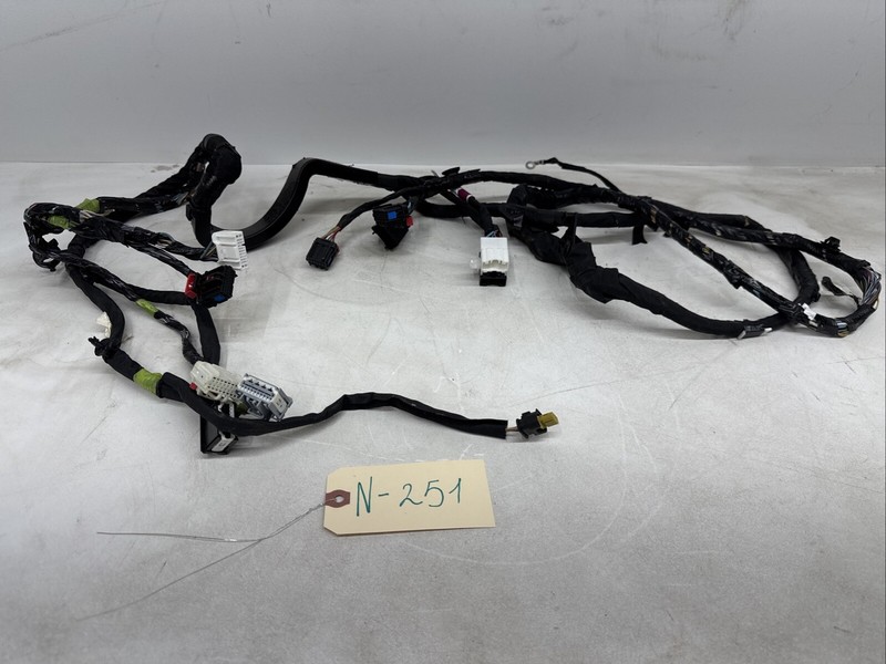 Tesla Model X MX Rear Right Upper Door Wiring Cable Harness 1552581-00 251 B97