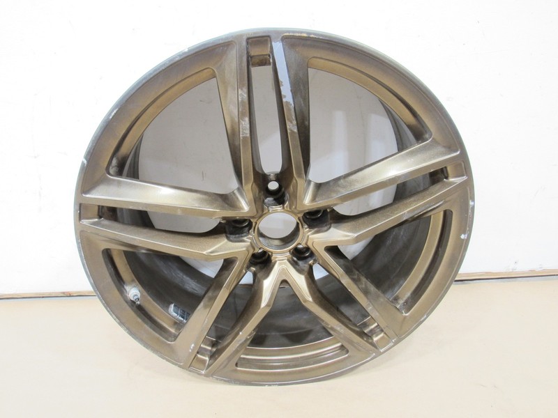 14-17 Audi R8 V10 2015 Wheel Rim R19 19 x 8.5J Size 19 Inch ;:Y