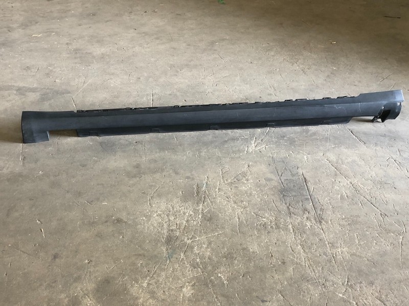 2012-2020 TESLA MODEL S LEFT DRIVER SIDE SKIRT ROCKER PANEL OEM