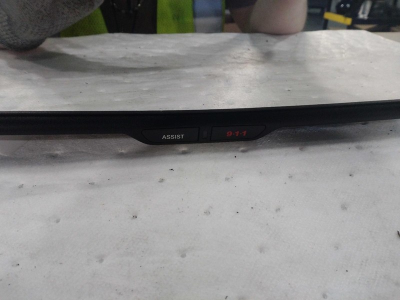 Used Front Center Interior Rear View Mirror fits: 2015 Jeep Cherokee w/telematic
