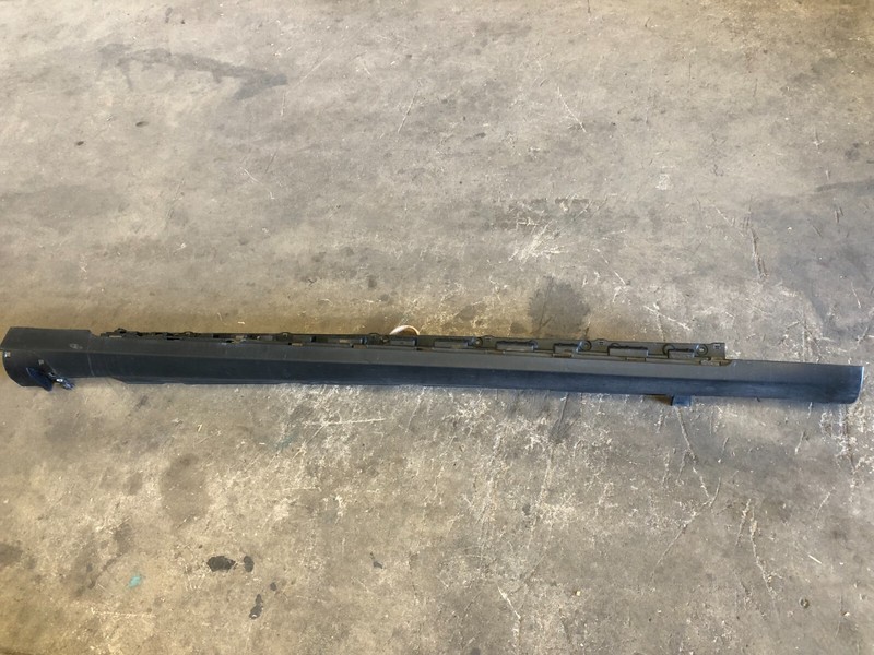 2012-2020 TESLA MODEL S RIGHT PASSENGER SIDE SKIRT ROCKER PANEL OEM