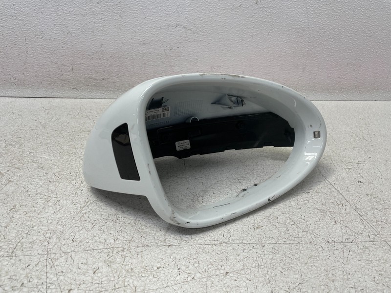 15 16 17 18 Porsche Macan Right Passenger Side View Mirror Cap White 1372 OEM