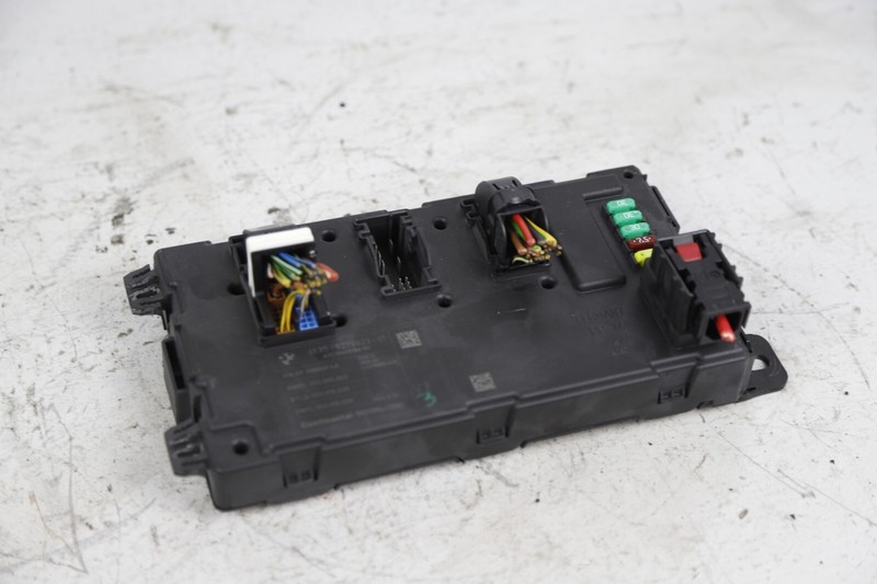 12-18 BMW F82 F30 F32 REM Rear Body Control Unit Electronic Module BCM A55