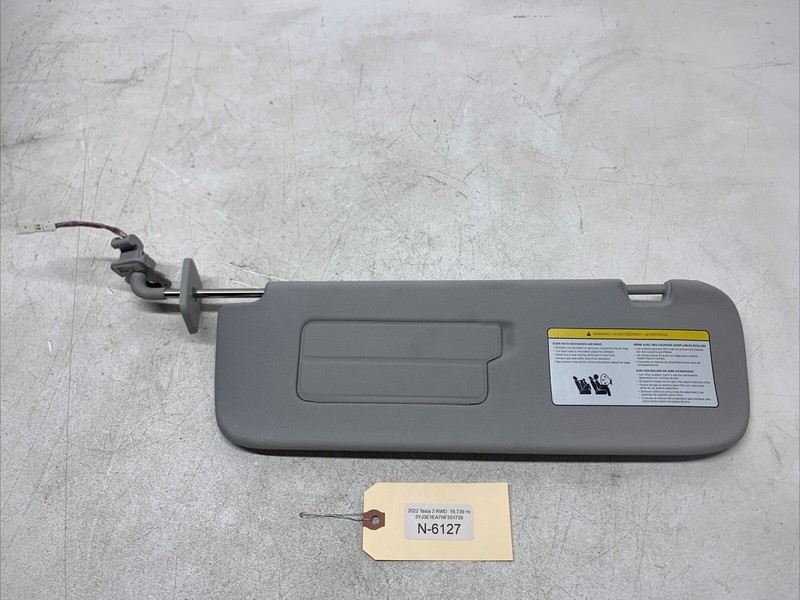 Tesla Model Y Left Sunvisor 1490405-01-A N-6127 B21