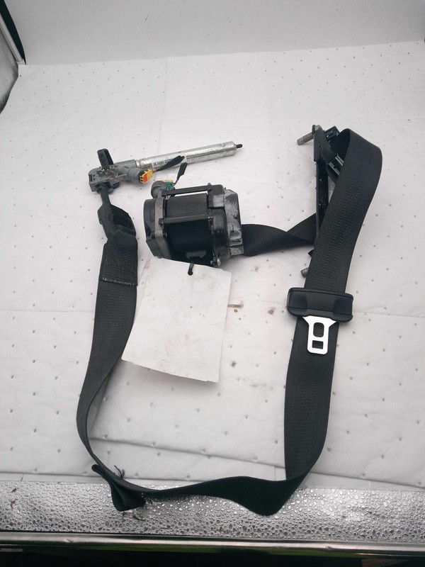 2015 Dodge Dart OEM Used Black Seat Belt 89000 Miles - 1SU82DX9AI