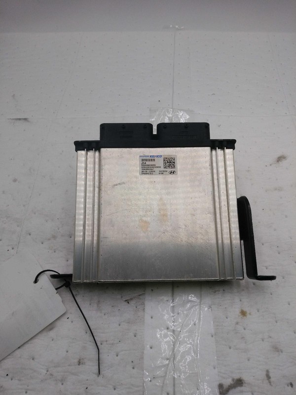 2023 Hyundai Sonata Engine Control Module ECM 2.0L OEM Silver 35K Miles