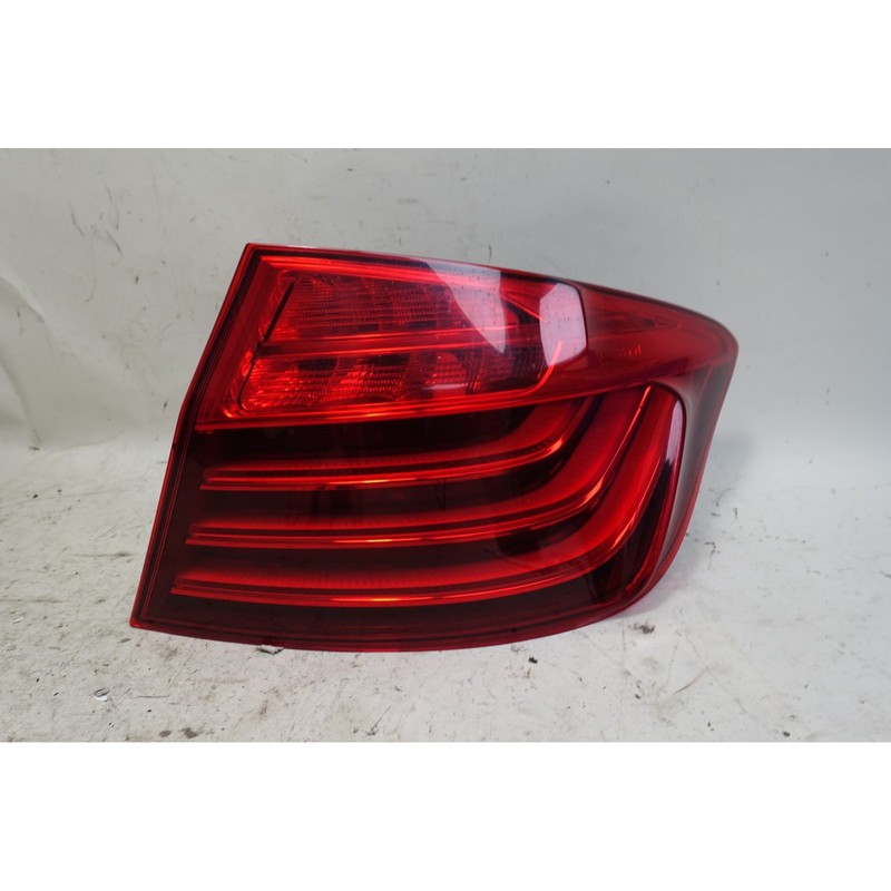 2014-2016 BMW F10 5-Series LCI Sedan Right Passenger Outer Tail Light OEM