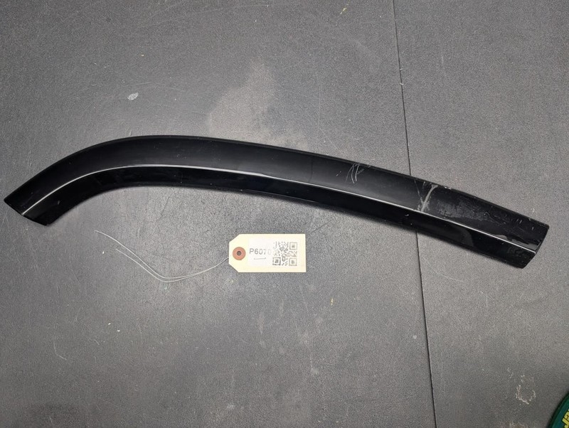 Rear Right Wheel Arch Forward Flare Molding 2016 Jeep Grand Cherokee 2014-2018 X