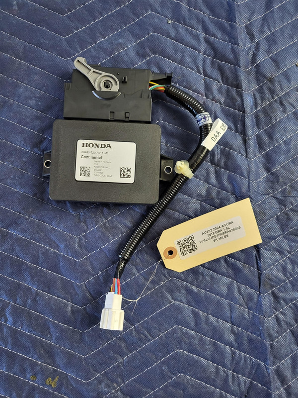 2023-2025 Acura Integra Electric Parking Brake Control Module OEM 39490-T20-A011