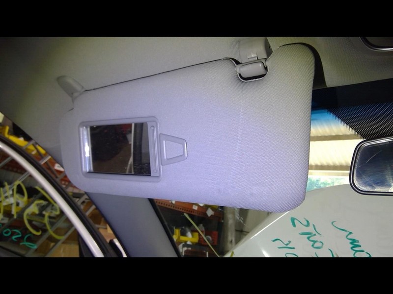 Driver Sun Visor Without Illumination Fits 11-15 SORENTO 1637868