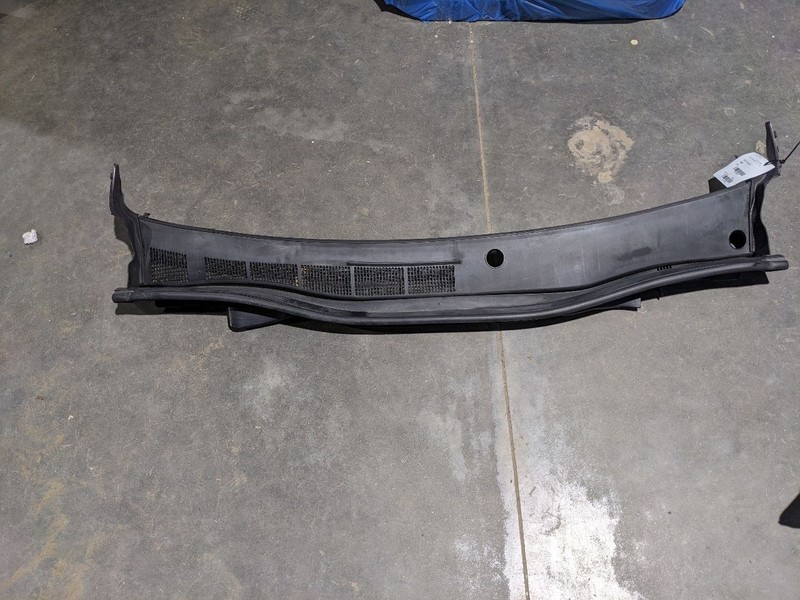 2012-2017 Toyota Camry Windshield Cowl Vent Panel 55708-06140 1164250
