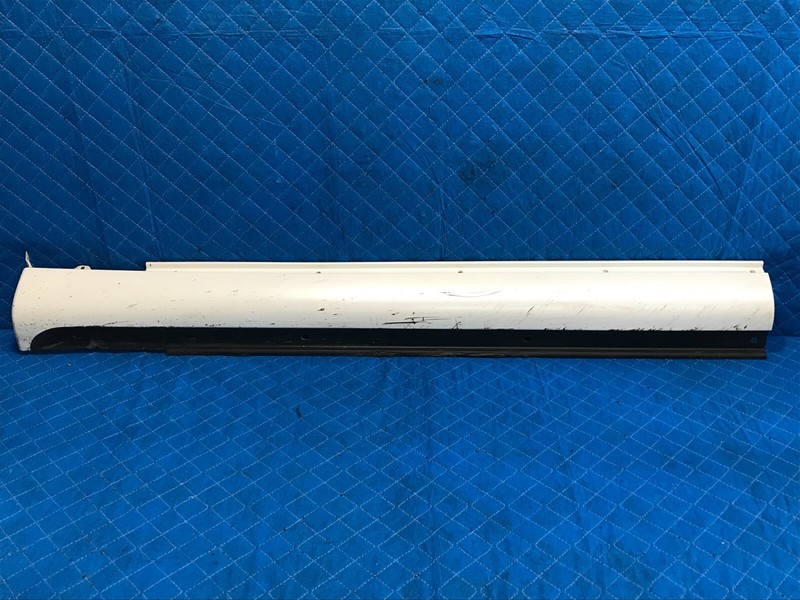 01-06 Lexus LS430 Front Left Driver Rocker Panel Moulding White OEM 75852-50030