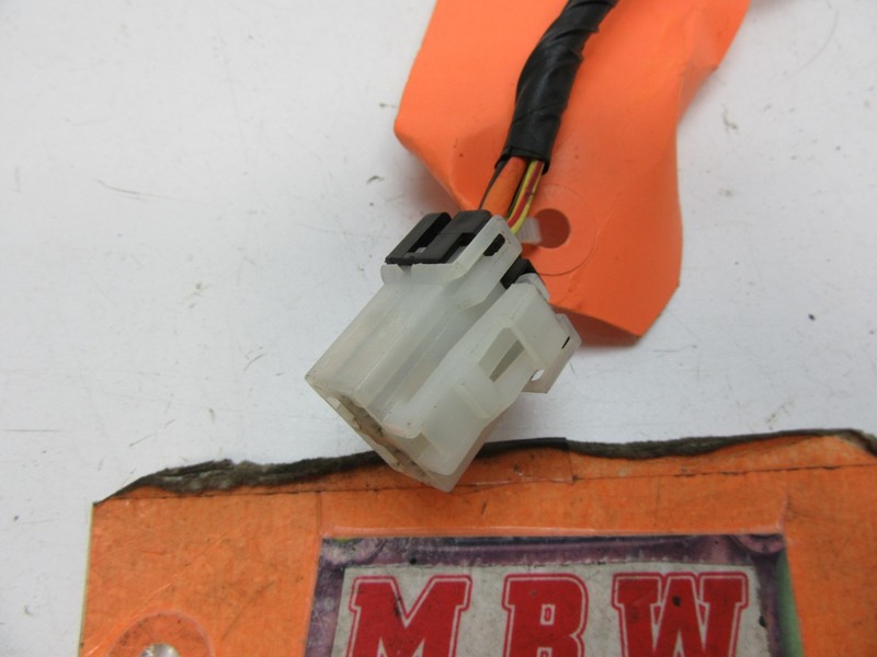 WIRE PLUG CONNECTOR OFF BLOWER MOTOR RESISTOR DASH FAN SPEED CONTROL SWITCH