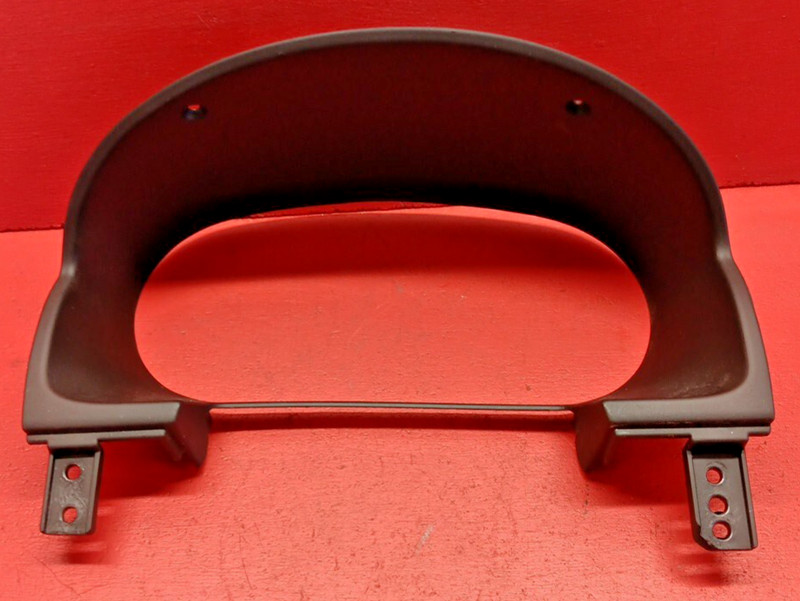 2005-2010 Chevrolet Cobalt Pontiac G5 Instrument Cluster Bezel 15274563