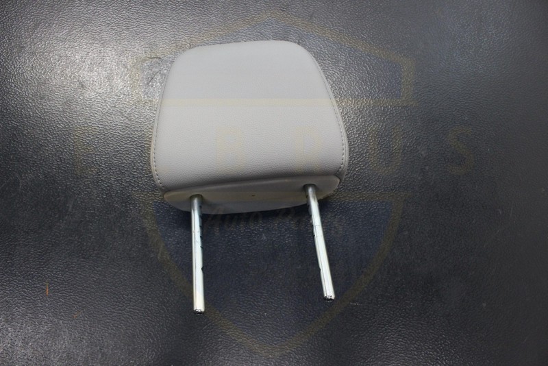 HONDA PILOT 16 - 22 FRONT RIGHT OR LEFT HEADREST GRAY LEATHER W/O VENTILATED OEM