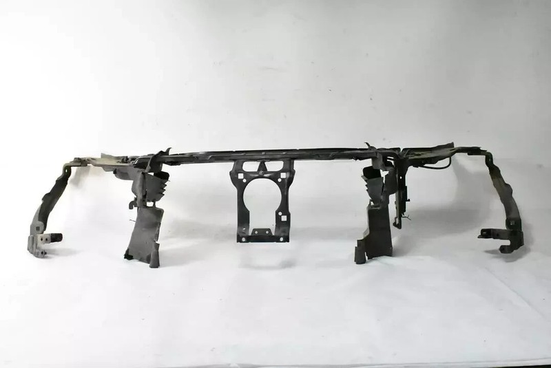 03-06 W211 E320 Mercedes Front Radiator Support Bar Bracket A2095841017 OEM