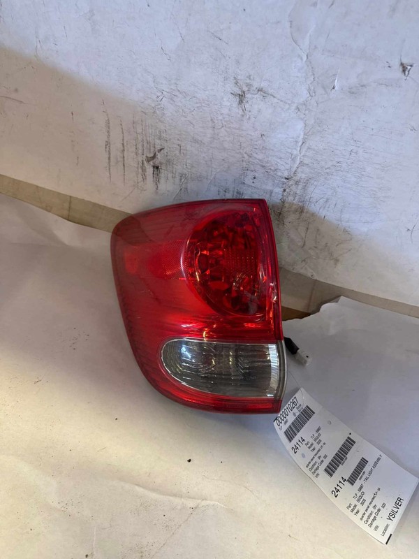 Tail Light Assembly TOYOTA SEQUOIA Left 05 06 07