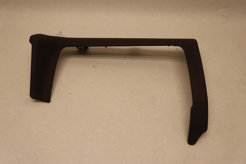 2015-2020 PORSCHE MACAN RIGHT PASSENGER DASHBOARD GLOVE BOX TRIM COVER PANEL OEM