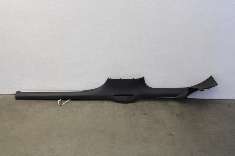 MK7 VW GTI Right Illuminated Door Sill Passenger Side Panel Cover Oem 2015-2021