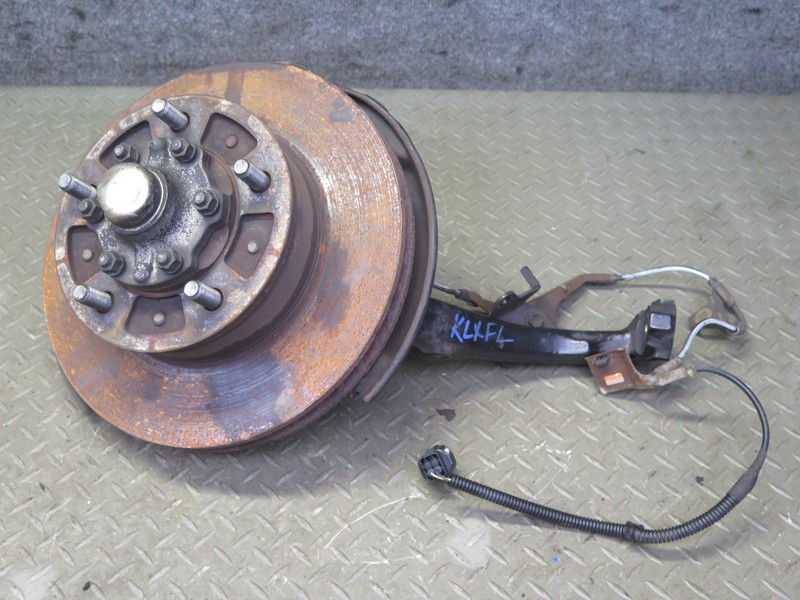 2003-2007 LEXUS UZJ100L LX470 FRONT LEFT SPINDLE KNUCKLE WHEEL HUB W BRAKE DISC