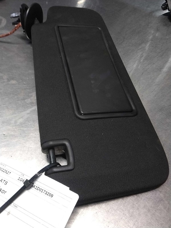 2013 Cadillac ATS Black Sun Visor OEM Used 4DR SED 99000 Miles Part #274356