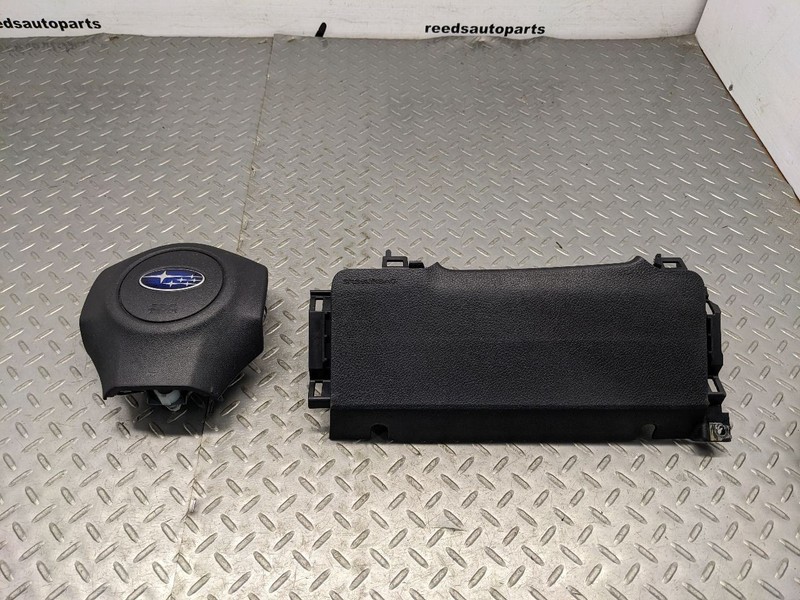 SUBARU WRX STI 2015-2020-2021 OEM steering wheel driver LEFT AIRBAG KNEE AIRBAG
