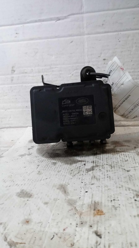 2013 Land Rover LR2 ABS Pump & Motor Assembly OEM Black 185K Miles