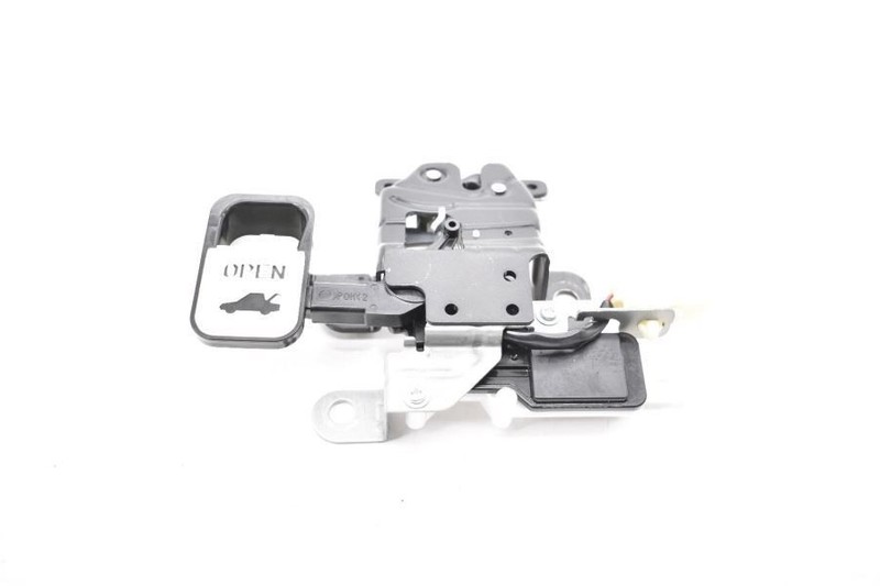 2016-2018 MAZDA MX-5 MIATA INTERIOR TRUNK RELEASE LATCH
