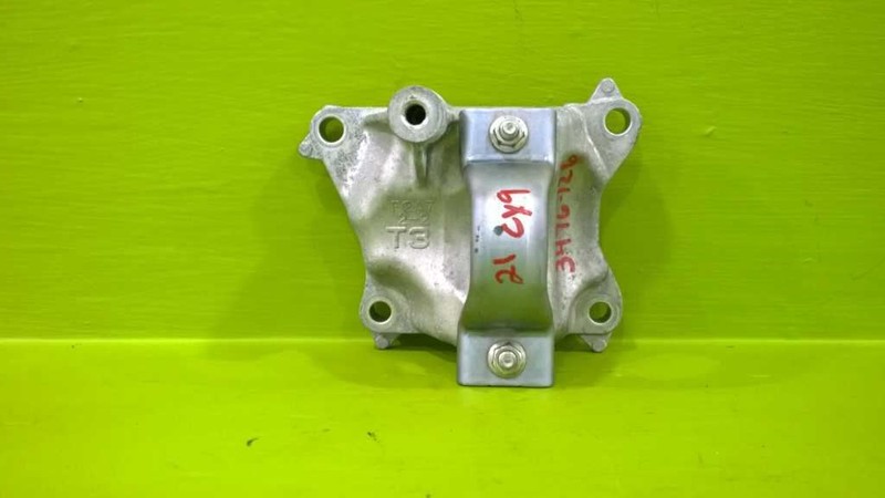 16-22 CX-9 PASSENGER RIGHT FRONT AXLE SHAFT CARRIER BRACKET OEM 3476-226
