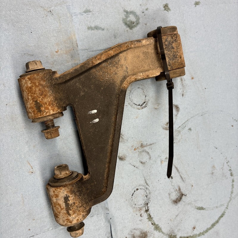 Yamaha G22 Golf Cart Front Control Arm  Suspension A Arm, Good #11