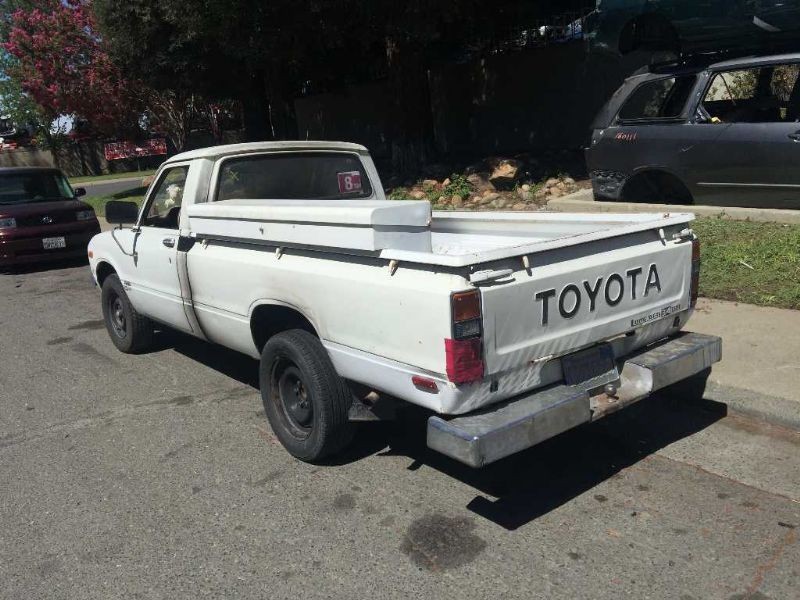 79 80 TOYOTA PICKUP REAR AXLE 4.11 RATIO 2WD 3/4 TON