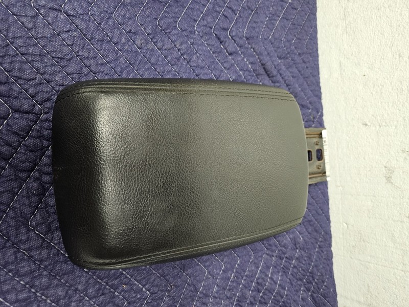2014 Ford Focus Center Console Lid