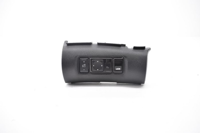 2013-2014 NISSAN SENTRA SR DIMMER MIRROR AND TRUNK RELEASE SWITCHES