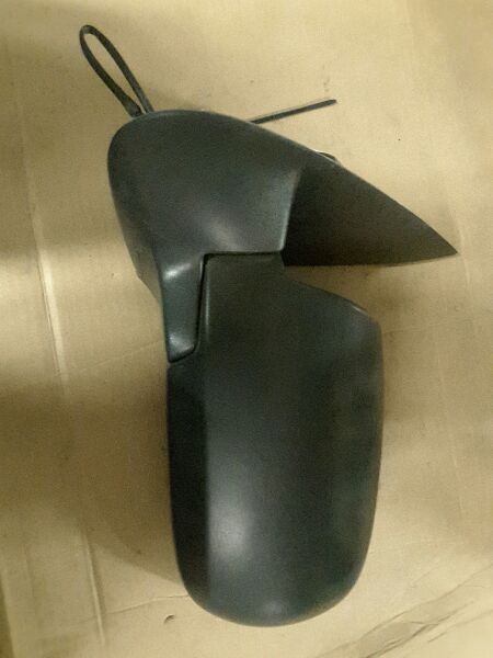 01 02 03 04 05 06 MAZDA TRIBUTE L. SIDE VIEW MIRROR POWER 81694