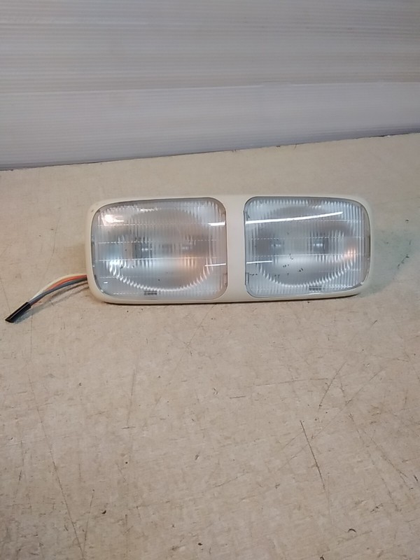 International Prostar 3600221C92 Grakon 4172-010 Cab Dome Light
