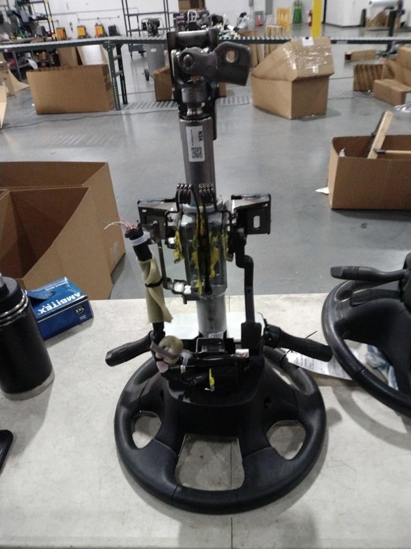 Used Steering Column fits: 2015 Nissan Murano Floor Shift manual tilt w/fog lamp